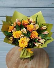 Букет цветов из:  Альстромерии и Розы в Нижней Туре