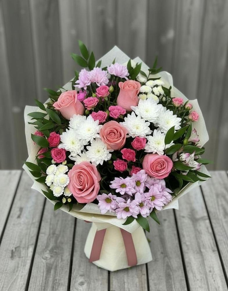 Букет цветов из: Альстромерии, Гвоздики, Розы и Хризантемы в Нижней Туре