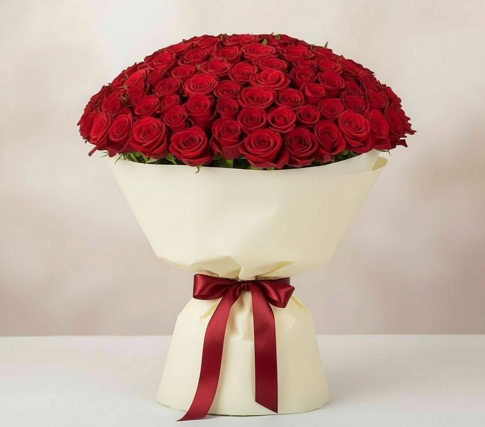 Букет 101 Красная роза Милано в Нижней Туре