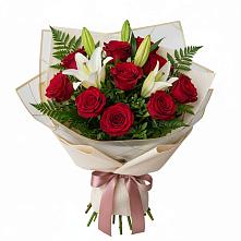 Букет цветов из:  Лилии и Розы в Нижней Туре