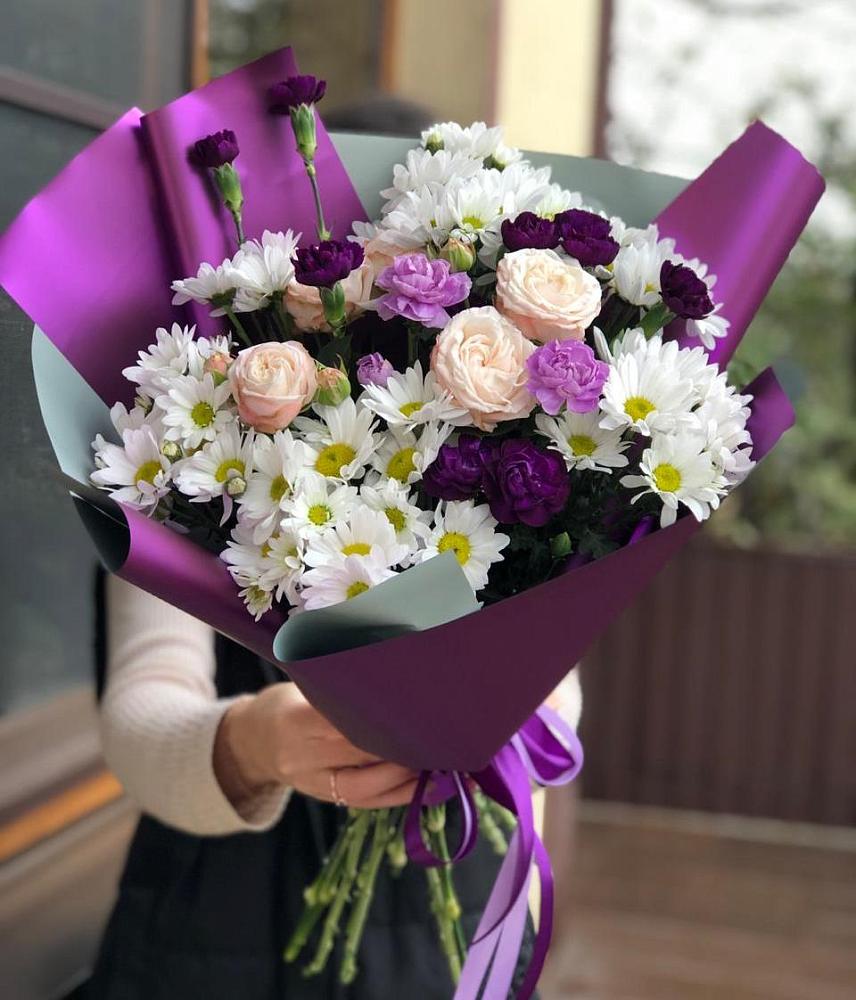 Букет цветов из: Хризантемы, Гвоздики и Розы в Нижней Туре