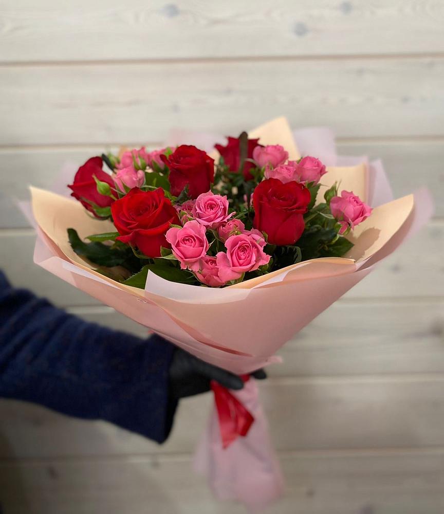 Букет цветов из: Розы в Нижней Туре