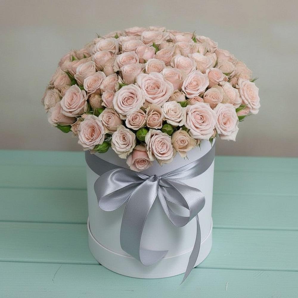 Цветочная композиция из Розы в шляпной коробке в Нижней Туре